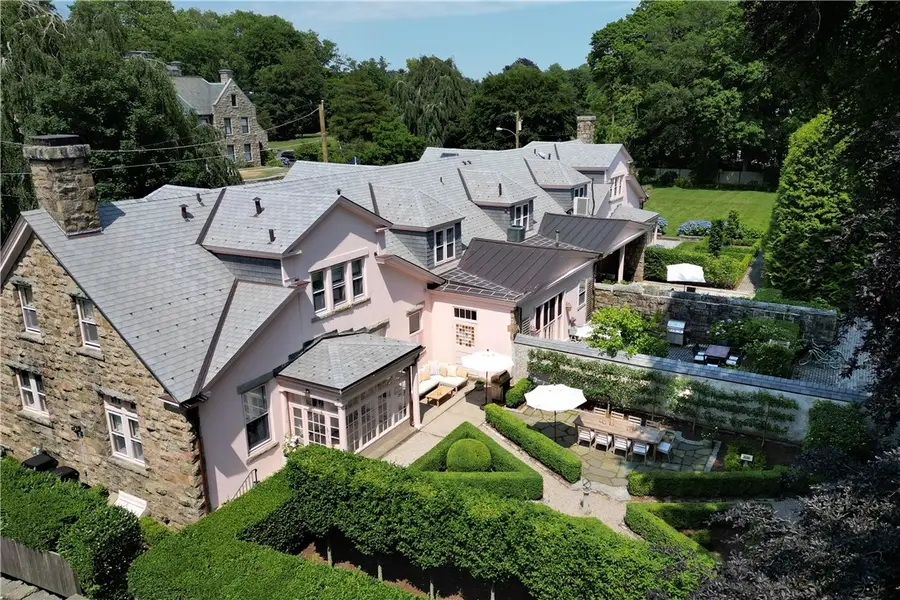 2 Hazard Avenue, Newport, RI 02840 - #2
