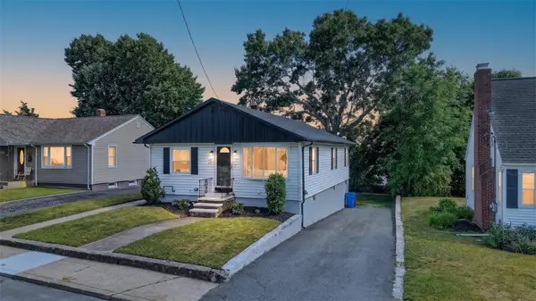 44 Cliff Avenue, Cranston, RI 02920