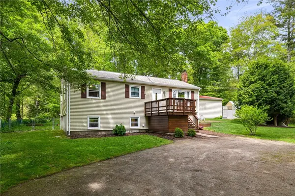 210 Keach Pond Drive, Glocester, RI 02814