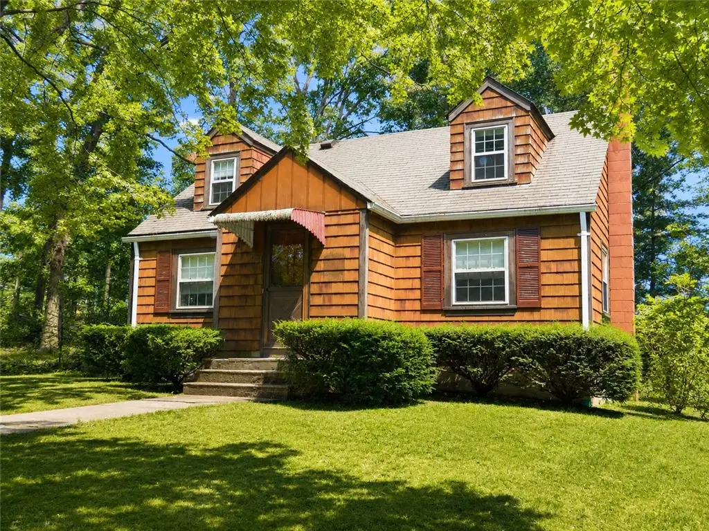 31 Eisenhower Street, Coventry, RI 02816 - #1