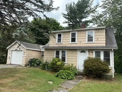 2 Barden Lane, Warren, RI 02885