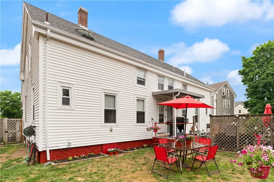 25 Davis Street, Warren, RI 02885 - #3