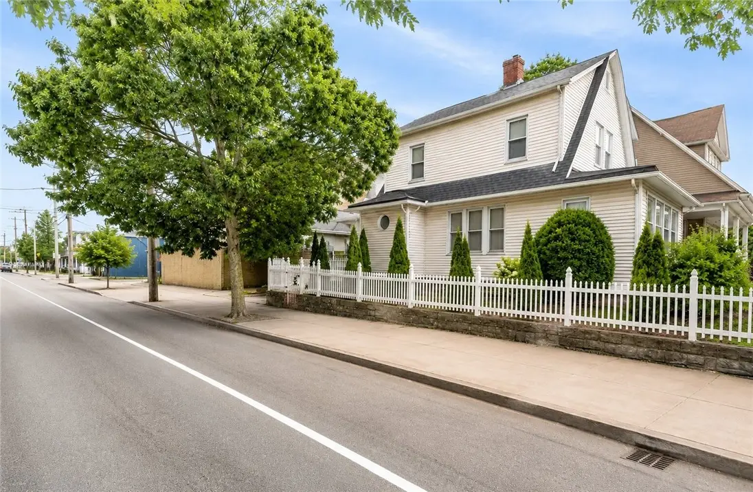 912 Narragansett Boulevard, Providence, RI 02905 - #1