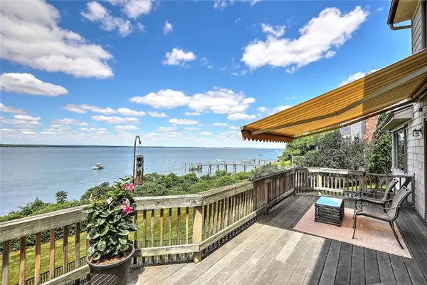129 Seaside Drive, Jamestown, RI 02835