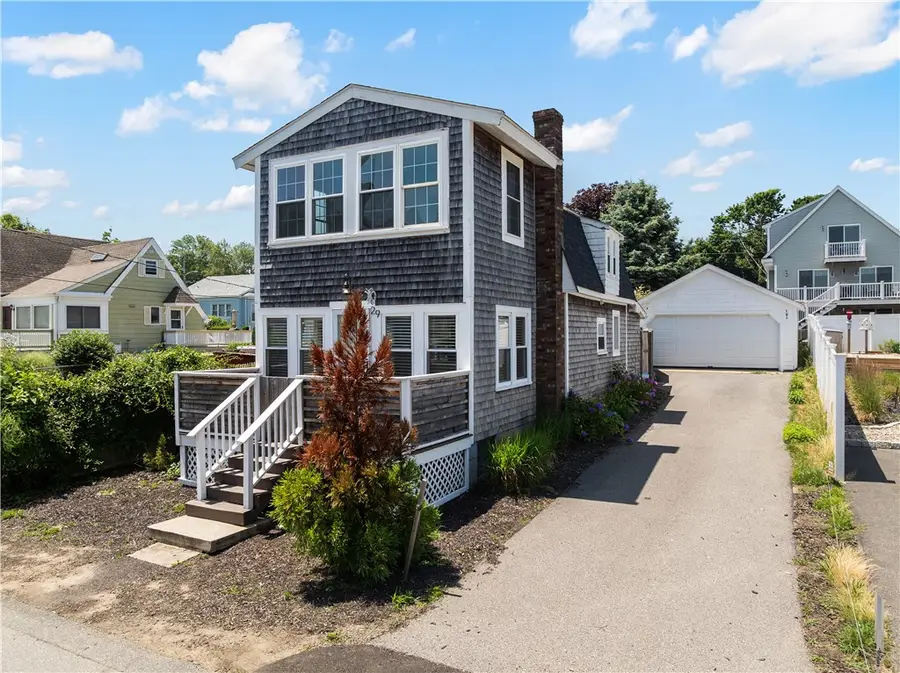 29 Aquidneck Avenue, Portsmouth, RI 02871 - #2