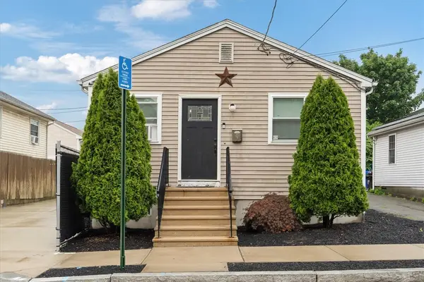 9 Halton Street, Providence, RI 02907