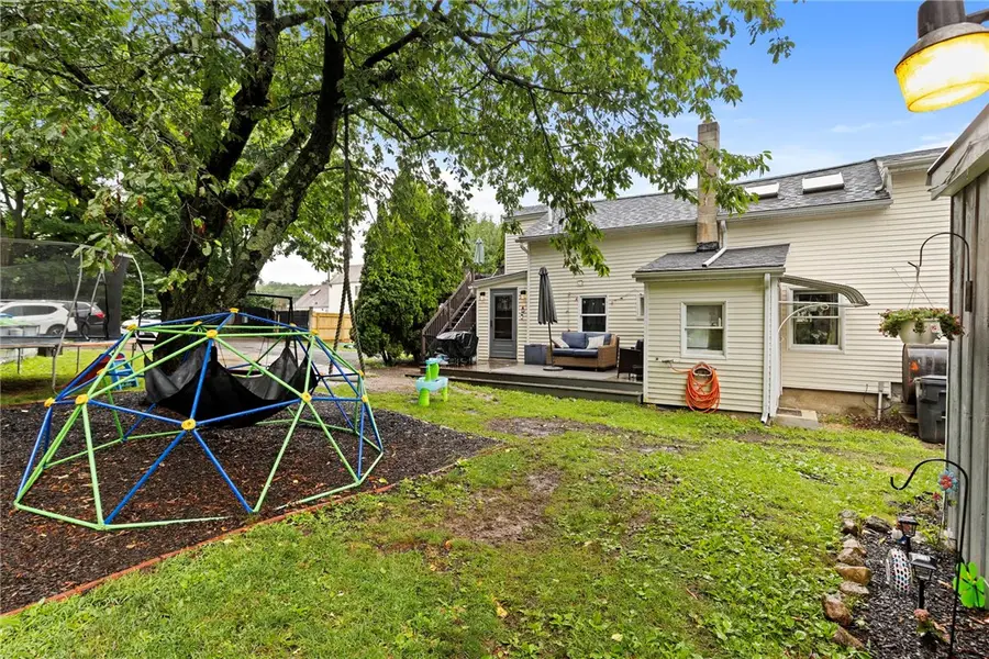 64 Tiogue Avenue, West Warwick, RI 02893 - #3
