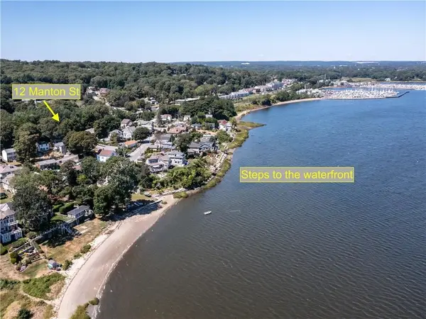 12 Manton Street, Warwick, RI 02818