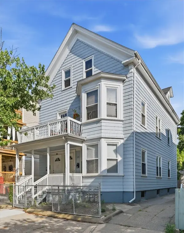94 Lexington Avenue, Providence, RI 02907