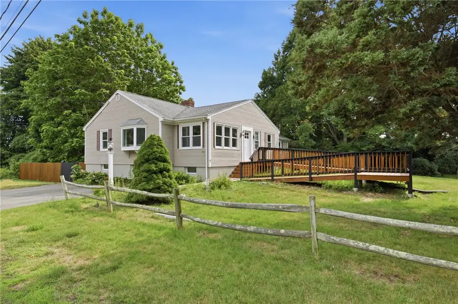 3 Wabasso Terrace, Middletown, RI 02842 - #2