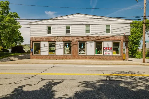 1019 Main Road, Tiverton, RI 02878