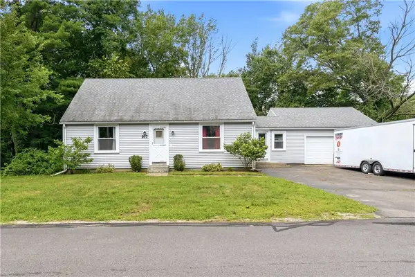 917 Woonsocket Hill Road, North Smithfield, RI 02896
