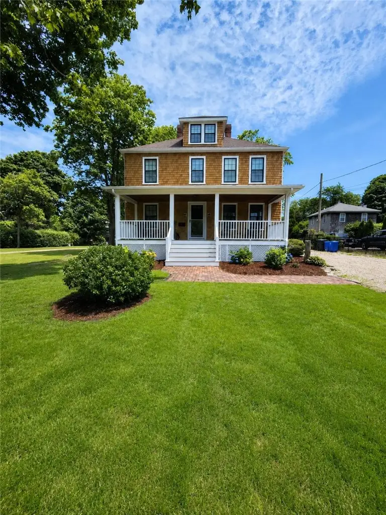 30 Gibson Avenue, Narragansett, RI 02882 - #3