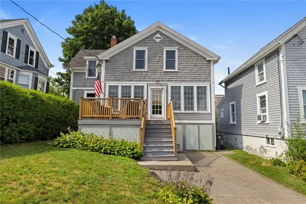 11 Spring Garden Street, Warwick, RI 02888