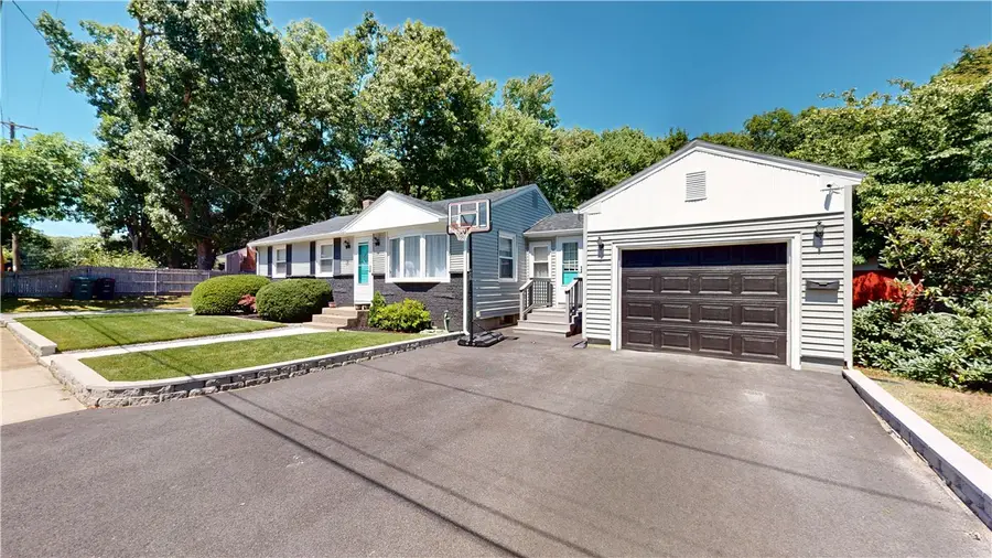 21 Eileen Drive, Coventry, RI 02816 - #2