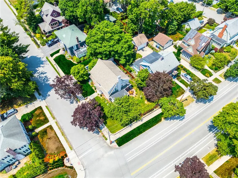 33 Sefton Drive, Cranston, RI 02905 - #3