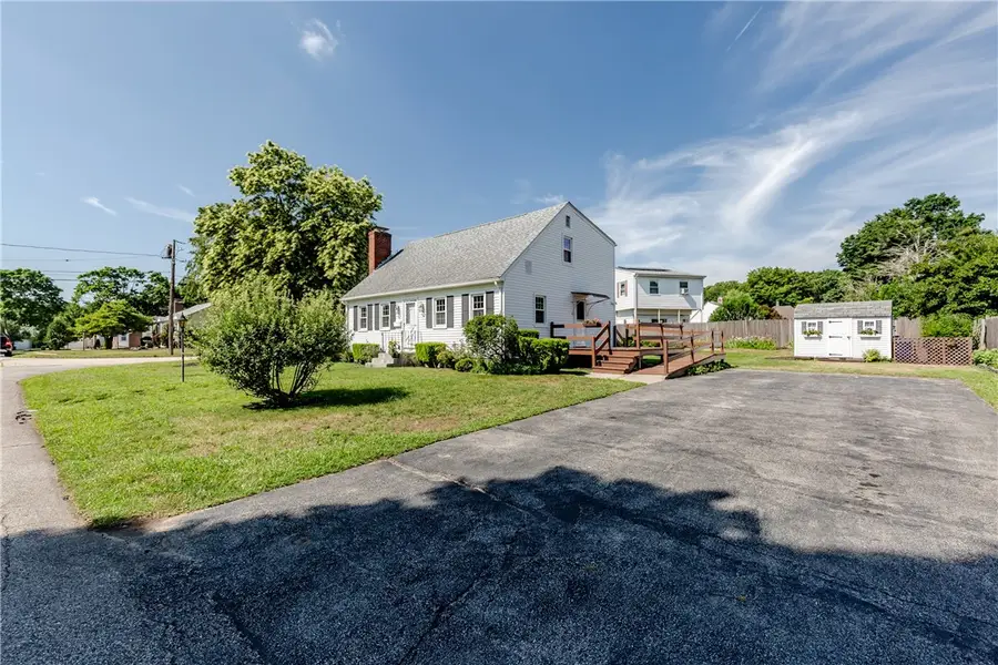 15 Drake Road, Warwick, RI 02888 - #3