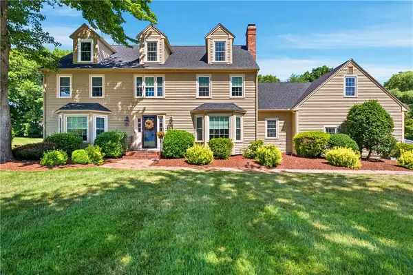 4 Fieldside Drive, Cumberland, RI 02864