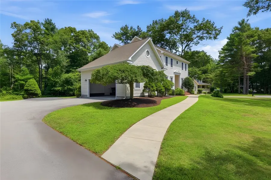 3 Connor Lane, Barrington, RI 02806 - #2