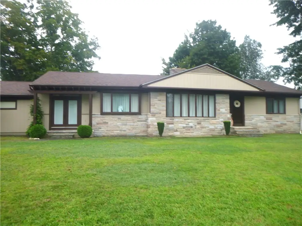 218 Oaklawn Avenue, Cranston, RI 02920 - #1
