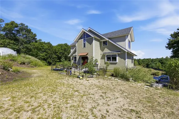 224 Greenhouse Road, Coventry, RI 02827