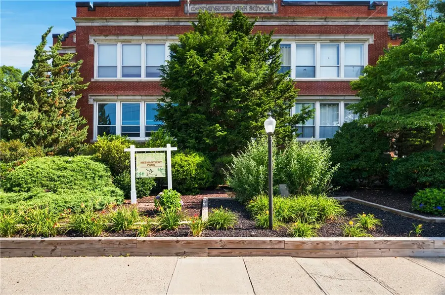 15 Curtis Street #101, Cranston, RI 02920 - #2