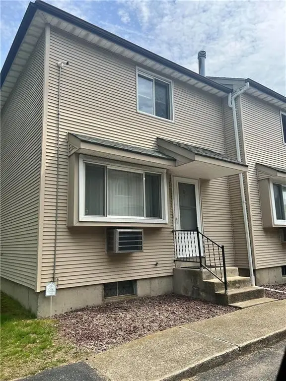 670 Union Avenue #1, Providence, RI 02909