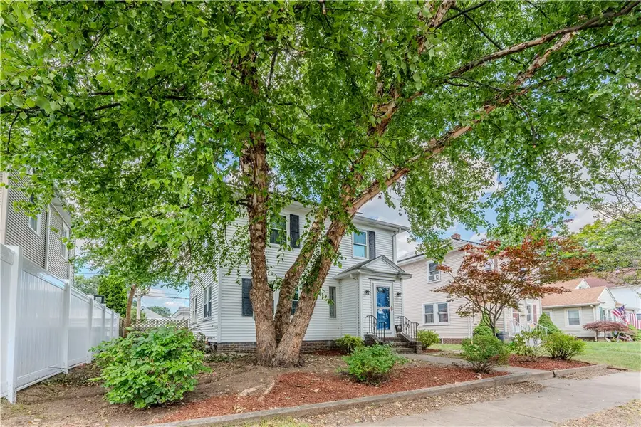 27 Willis Street, Cranston, RI 02910 - #2