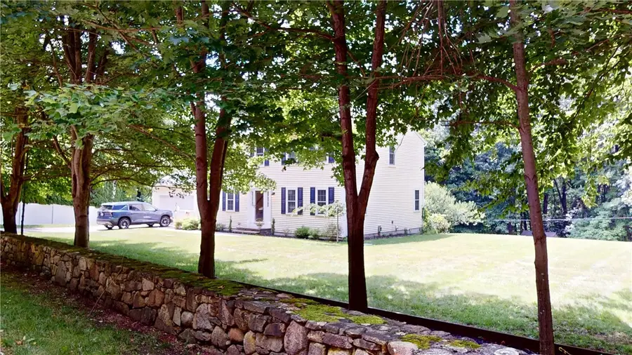 6 Forest Hill Drive, North Smithfield, RI 02896 - #3