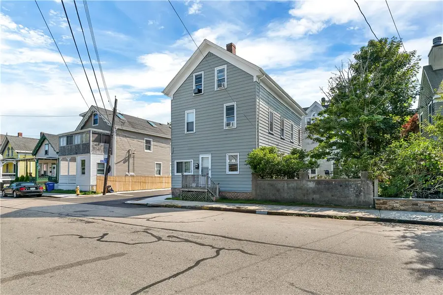 24 Pond Avenue, Newport, RI 02840 - #2