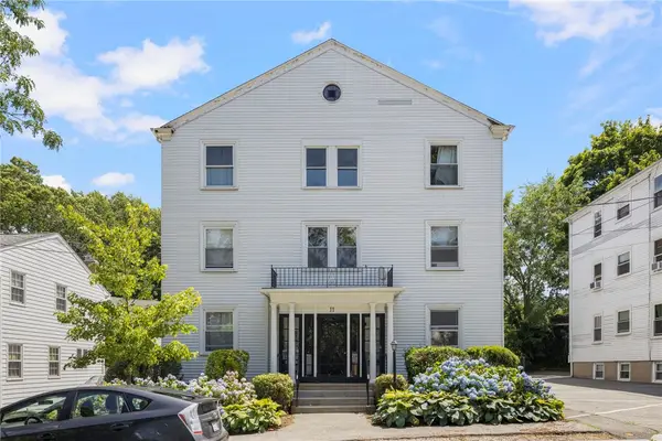 11 North Avenue #7, Providence, RI 02906