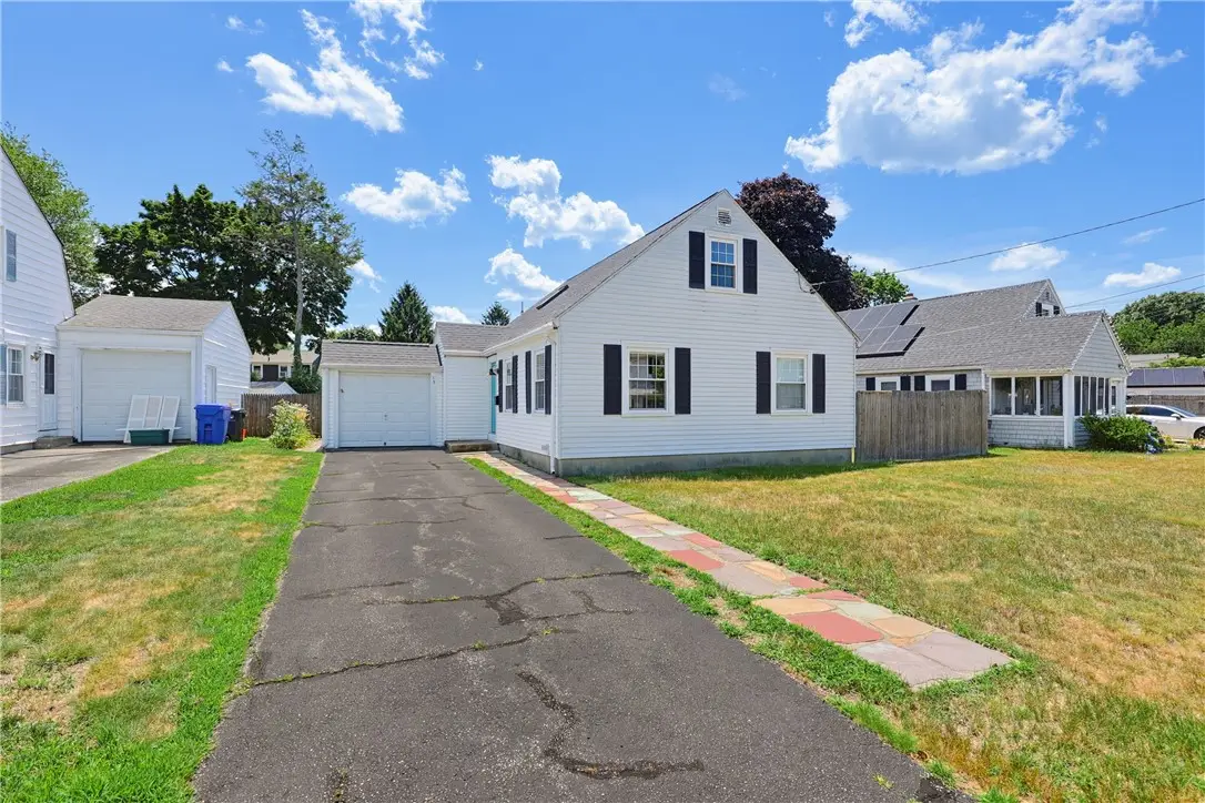15 Arland Drive, Pawtucket, RI 02861 - #1