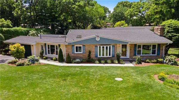 91 Love Lane, Warwick, RI 02886