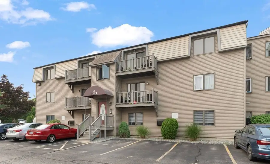 13 Village Court #13, West Warwick, RI 02893 - #2