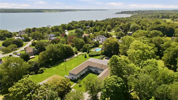 94 Sandy Point Farm Road #6, Portsmouth, RI 02871