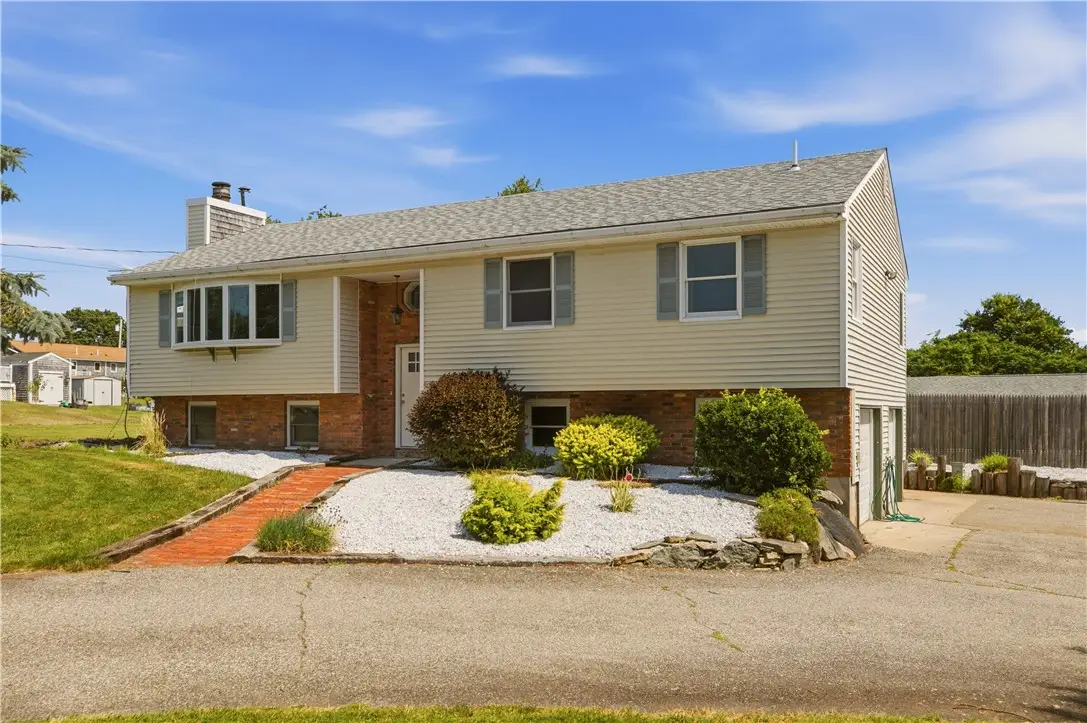 49 Dexter Street, Portsmouth, RI 02871 - #1