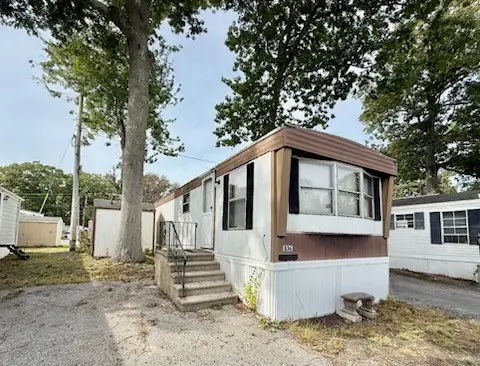 836 Forest Park Avenue, Middletown, RI 02842 - #1