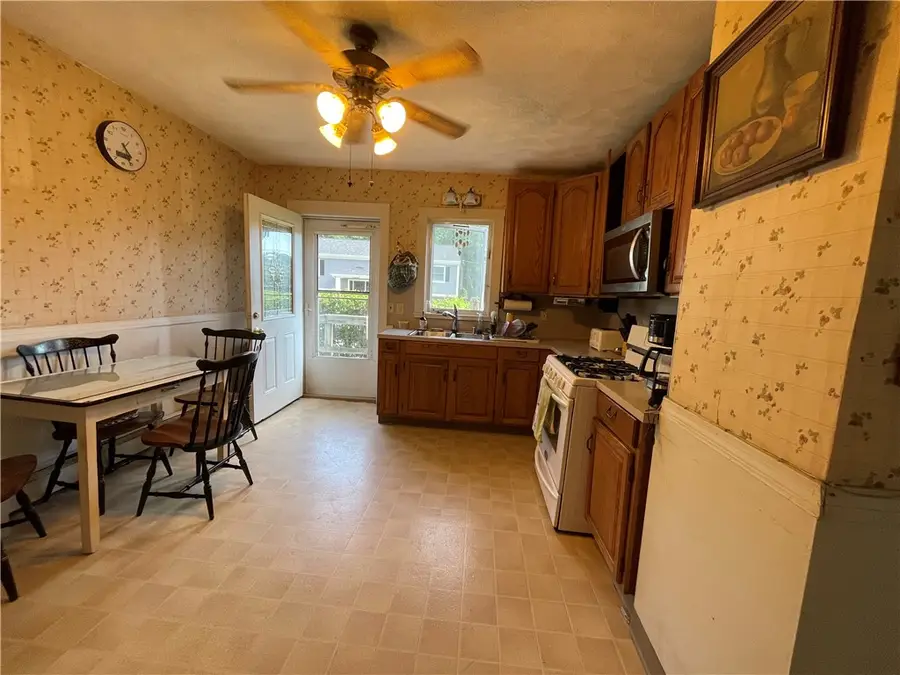 66 Sherry Avenue, Bristol, RI 02809 - #2