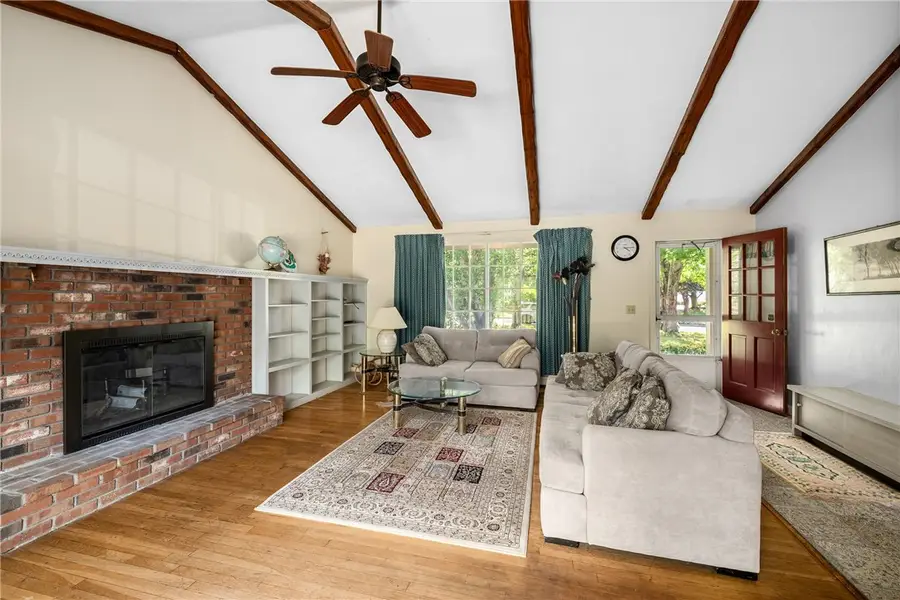 20 Adirondack Drive, East Greenwich, RI 02818 - #3