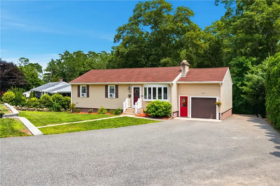 265 Old County Road, Smithfield, RI 02917 - #2