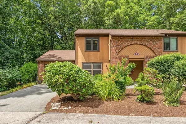 3 Quail Circle #A, Smithfield, RI 02917