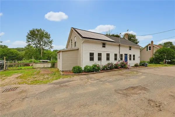 12 Mill Road, Richmond, RI 02832