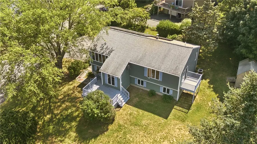 125 Colonial Avenue, Tiverton, RI 02878 - #3