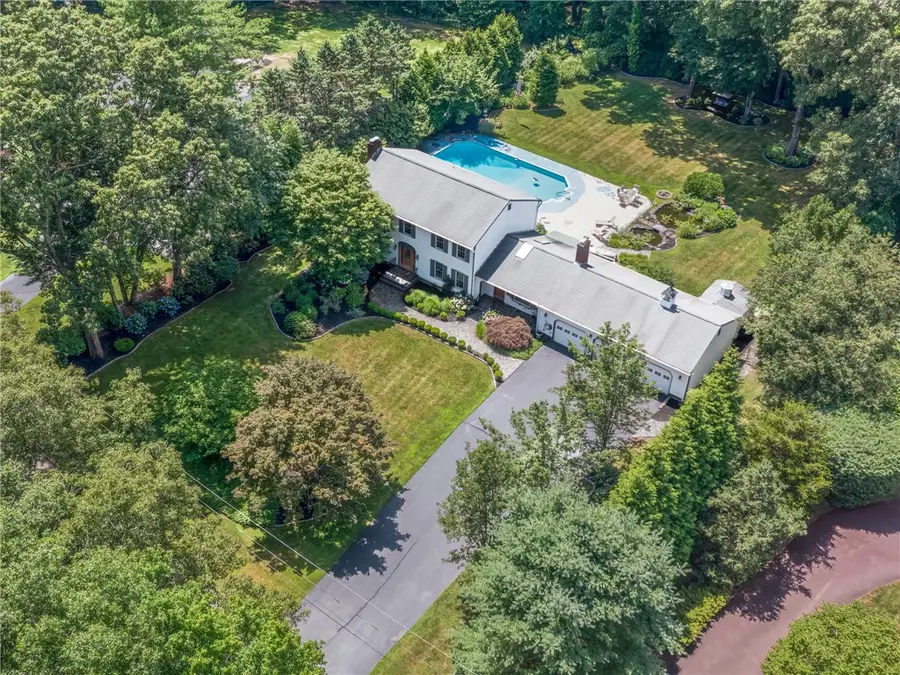 34 Gilbert Stuart Drive, Warwick, RI 02818 - #2
