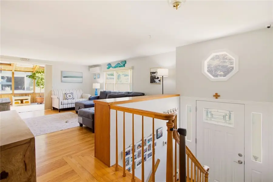 10 Kerins Terrace, Newport, RI 02840 - #2