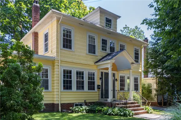 19 Cold Spring Street, Providence, RI 02906