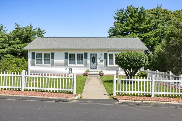16 Sunrise Drive, Westerly, RI 02891