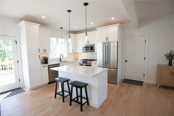 30 Bunker Hill Crossing, Portsmouth, RI 02871