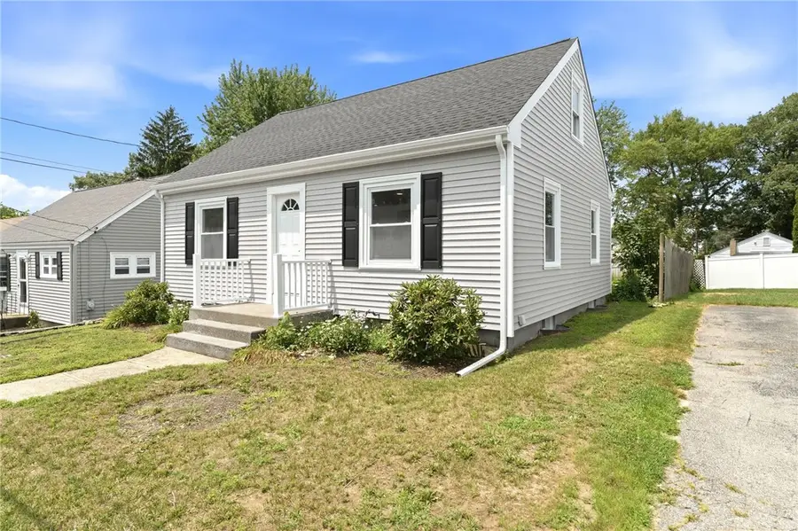 27 Norman Street, Cumberland, RI 02864 - #3