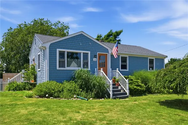 76 Redwood Road, Portsmouth, RI 02871